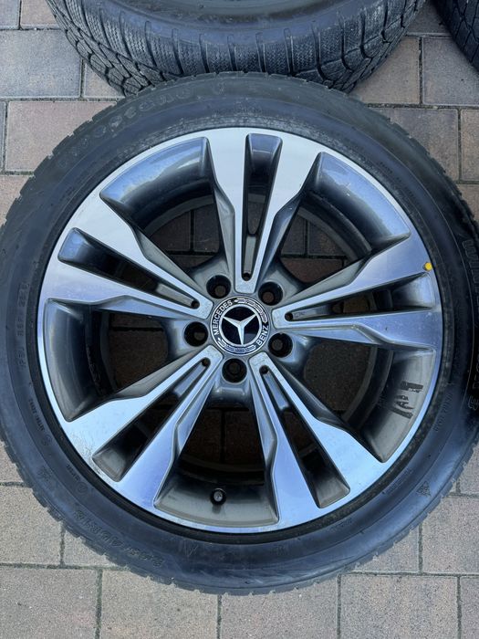 Jante cu anvelope de iarna 245 45 R18 Mercedes originale 7.5J ET52