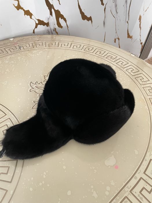 Норковая шапка цена 30 тысяч срочно