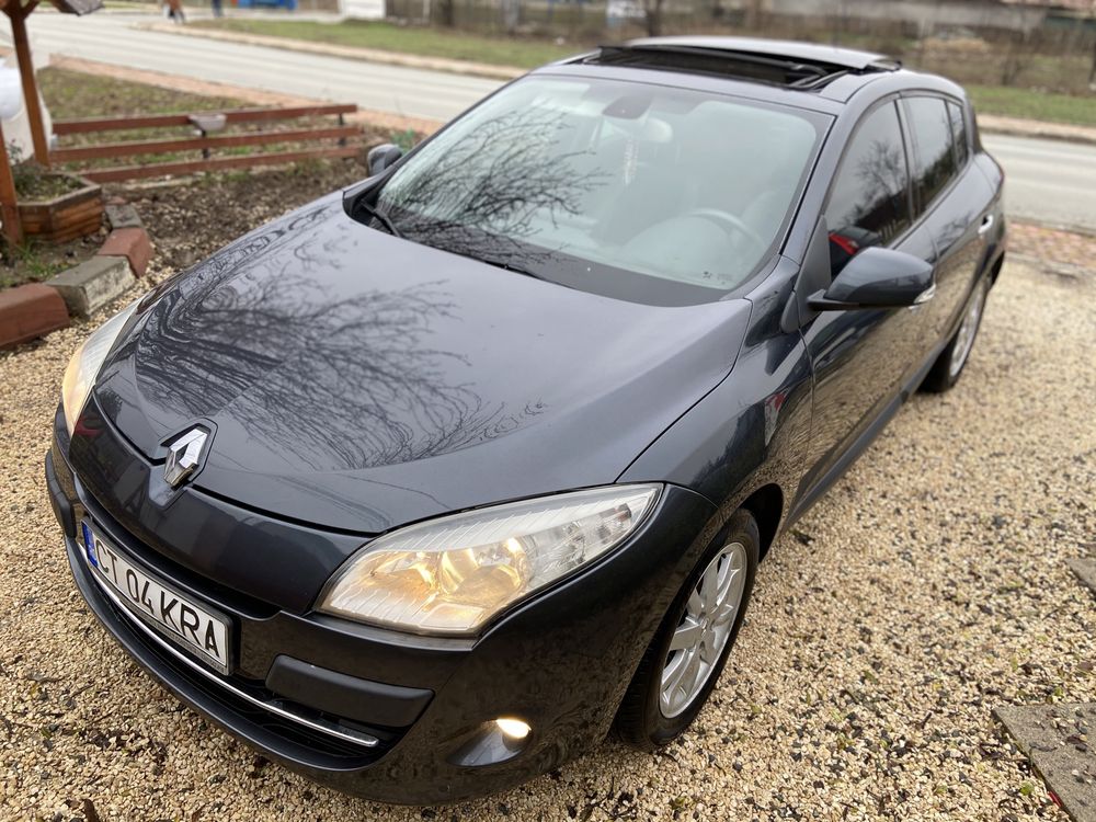 Vand/Schimb Renault Megane 3, 1.9 dci, 136 cp, 2010, panoramic, euro 5