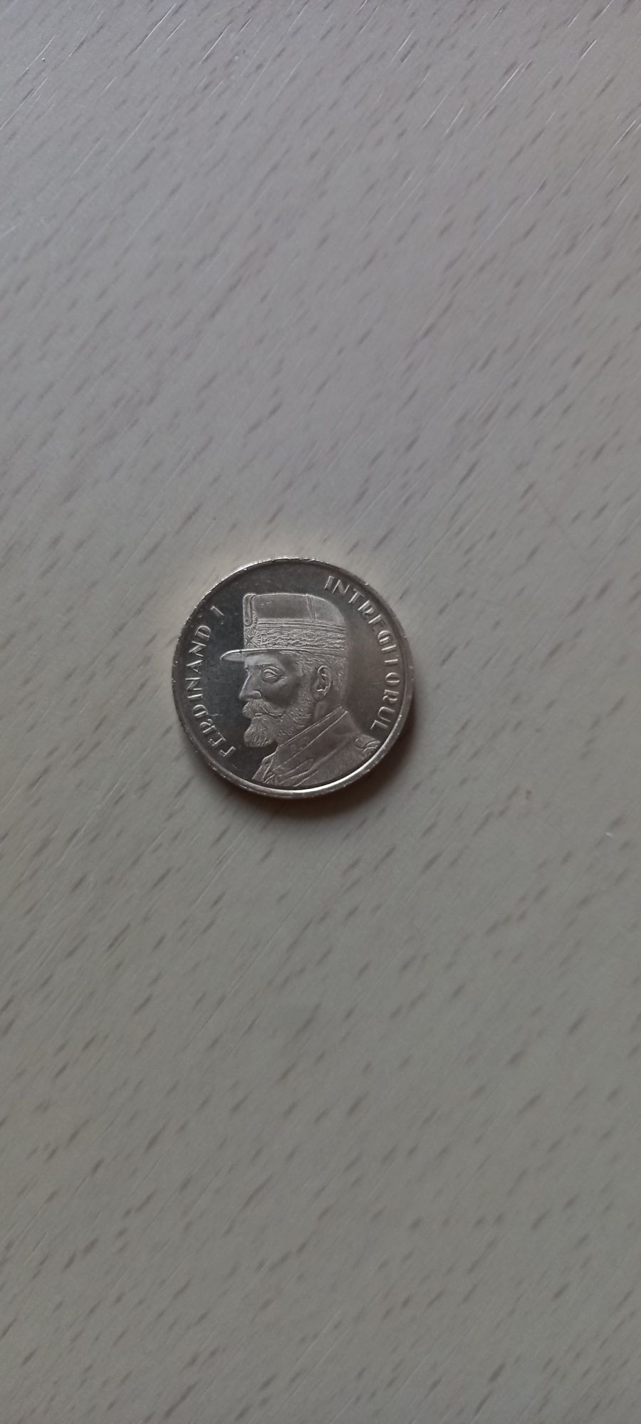 Vând monede vechi românești și straine