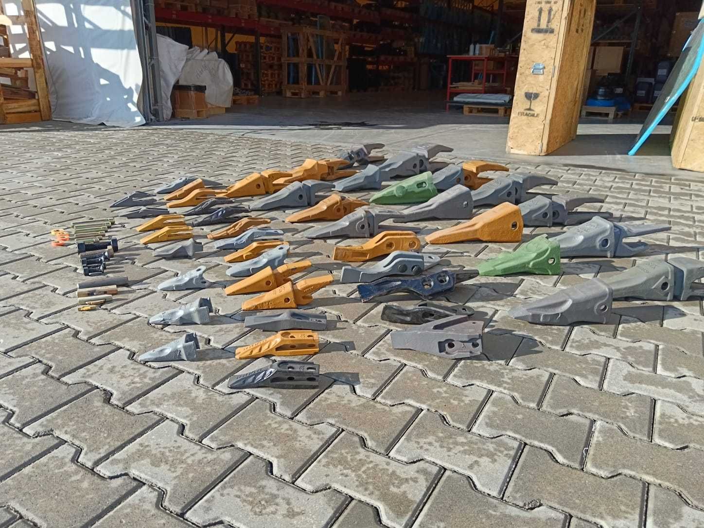 Dinți de cupă/Colți Miniexcavatoare