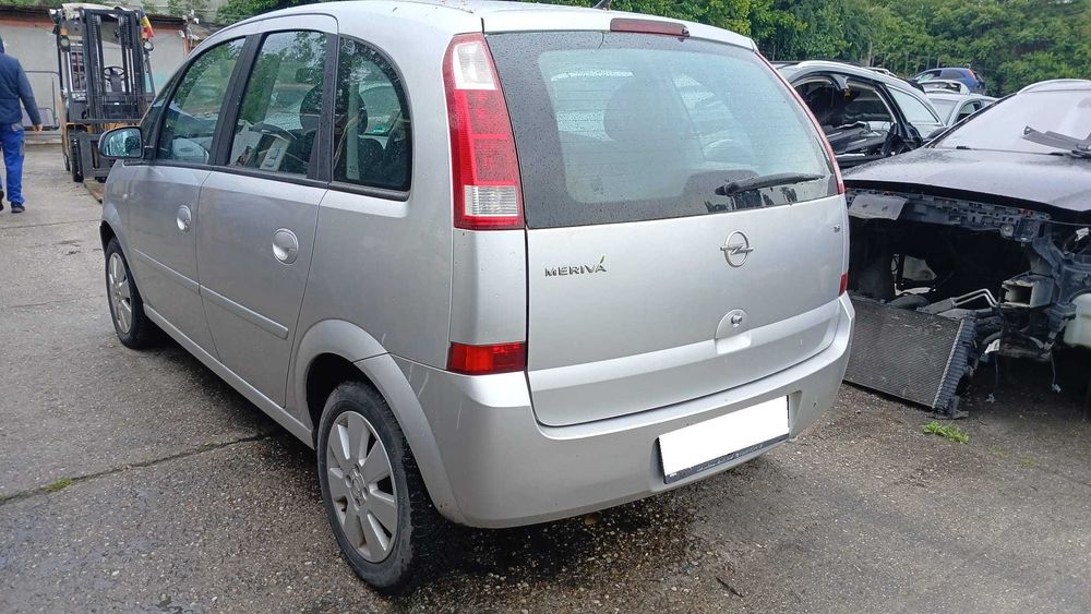 Dezmembrez Opel Meriva 1.6 Benzina DIN 2003 - Z16XE