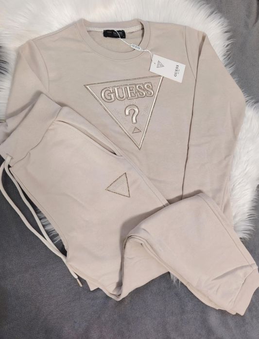 Памучни дамски екипи