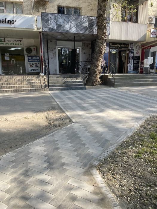 Продается нежилое помешение 46кв (31+15)напротив Сампи ПЕРВАЯ ЛИНИЯ