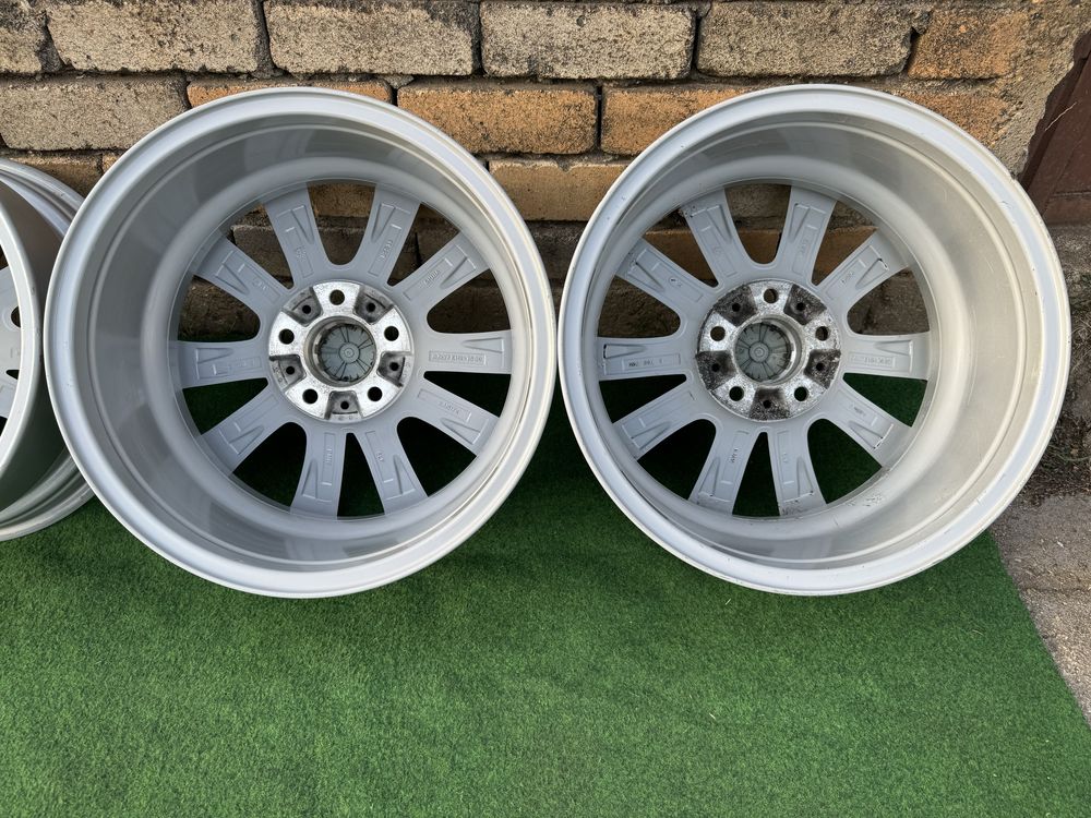 4 броя Джанти БМВ BMW Style 236 17 цола за F10 F11 F12 F30 e90 е91 F34