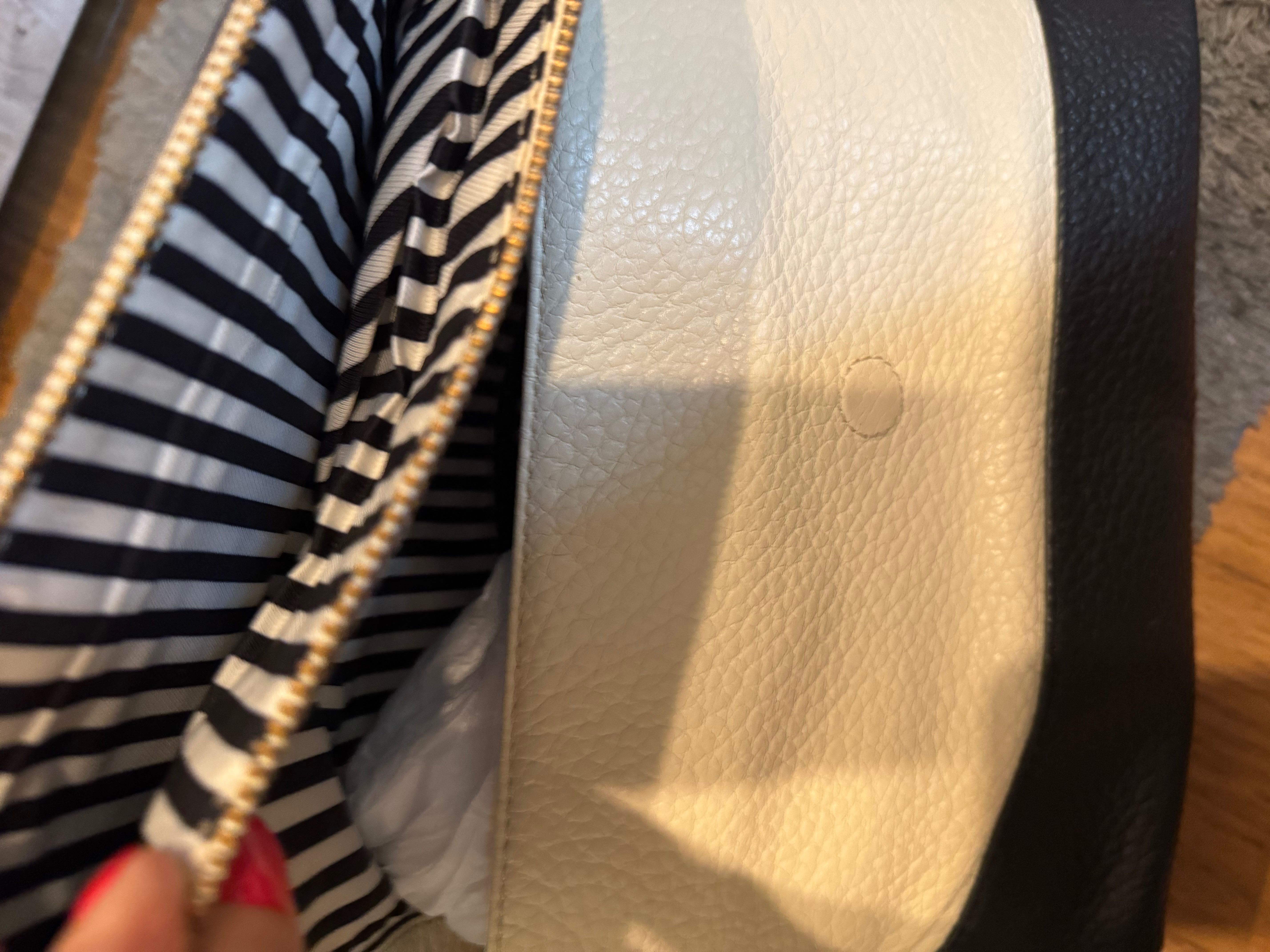 Дамска чанта на Kate Spade от естествена кожа