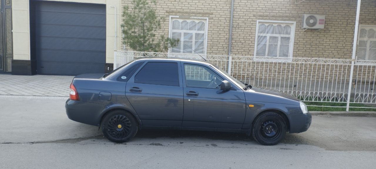 Продаётся Lada Priora