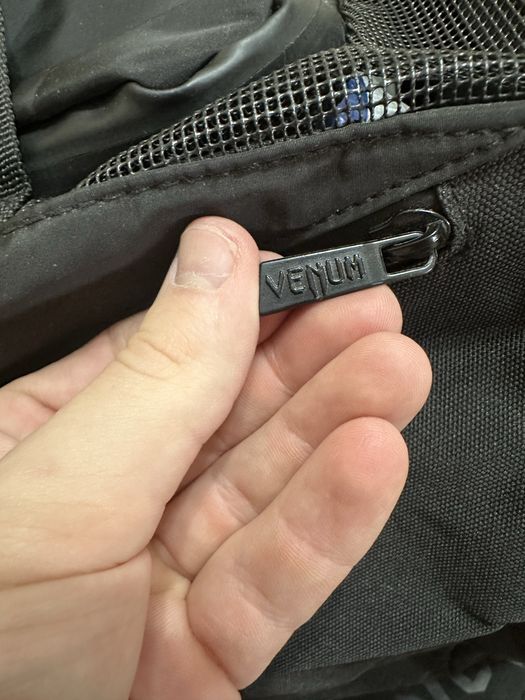 Голям черен сак VENUM Performance