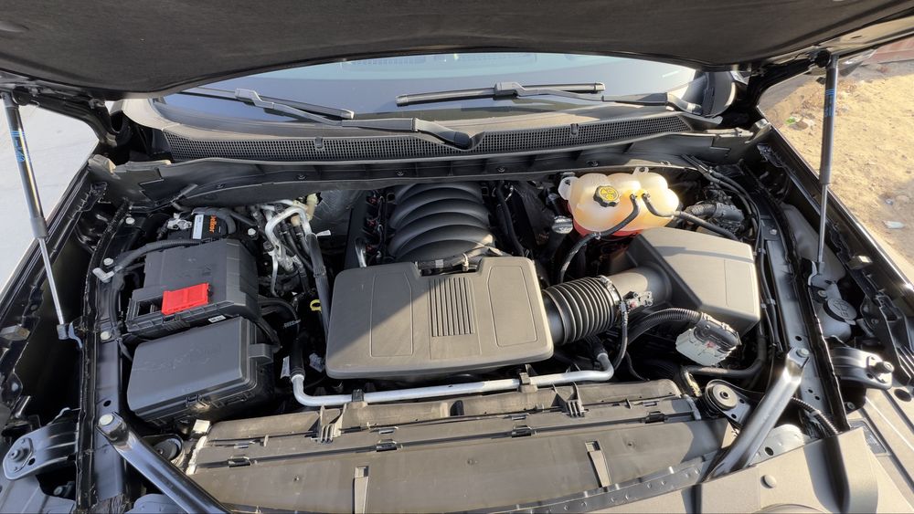 TAHOE 2024/23 RST FULL Sotiladi