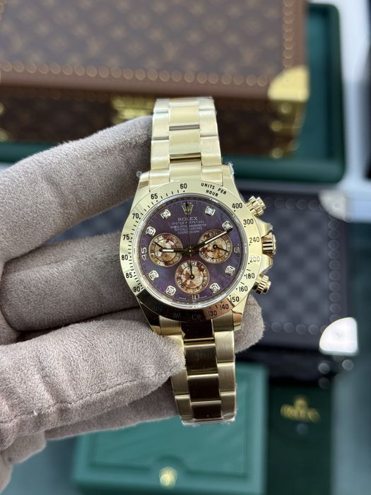 Rolex Daytona Gold