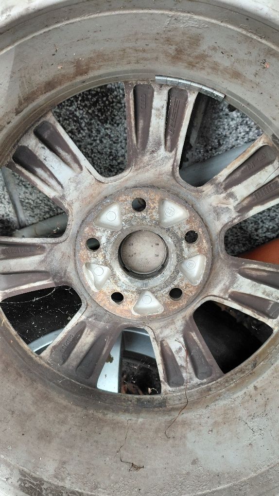 Продавам 4бр джанти с гуми за ауди и vw 5X112