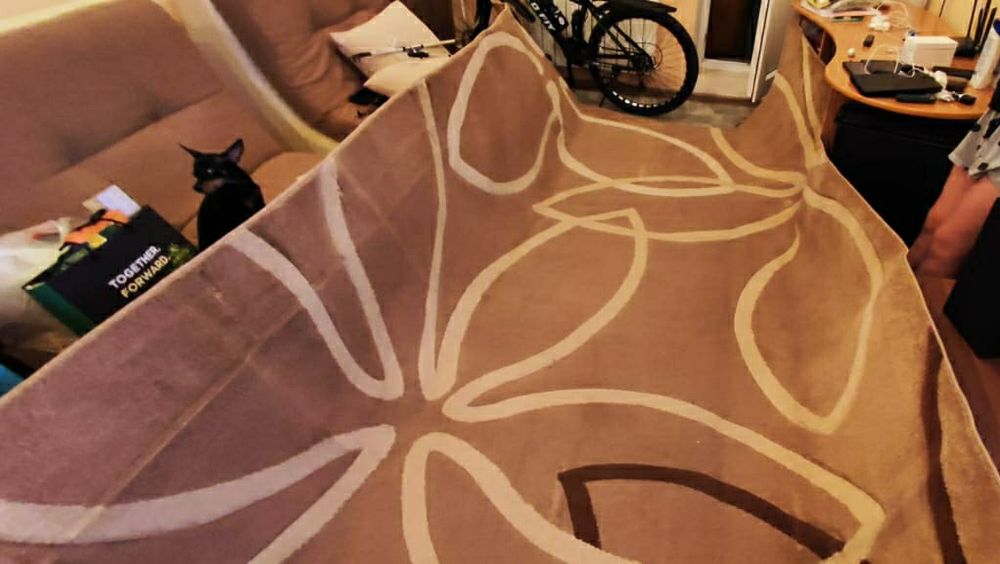 Продам ковёр б/у