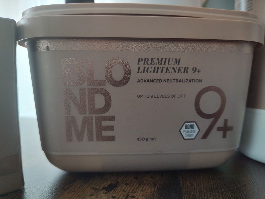 Schwarzkopf Igora и BlondMe продукти за изрусяване