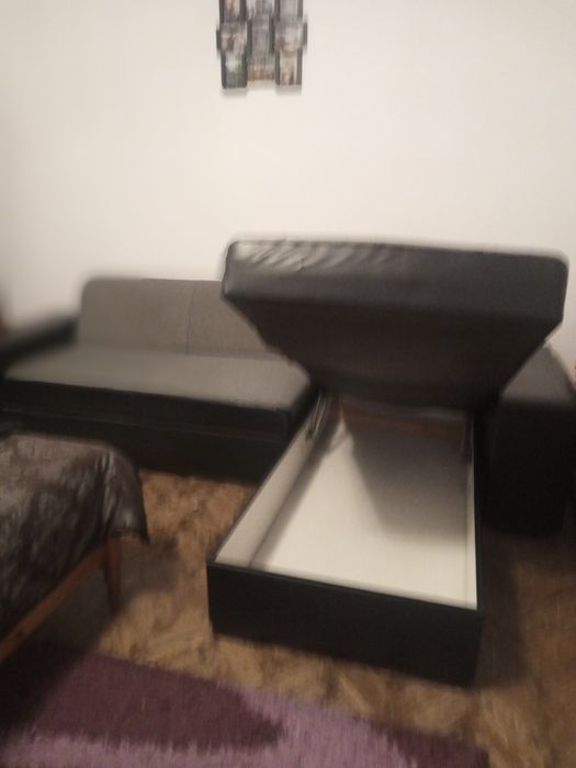 Vând canapea extensibila