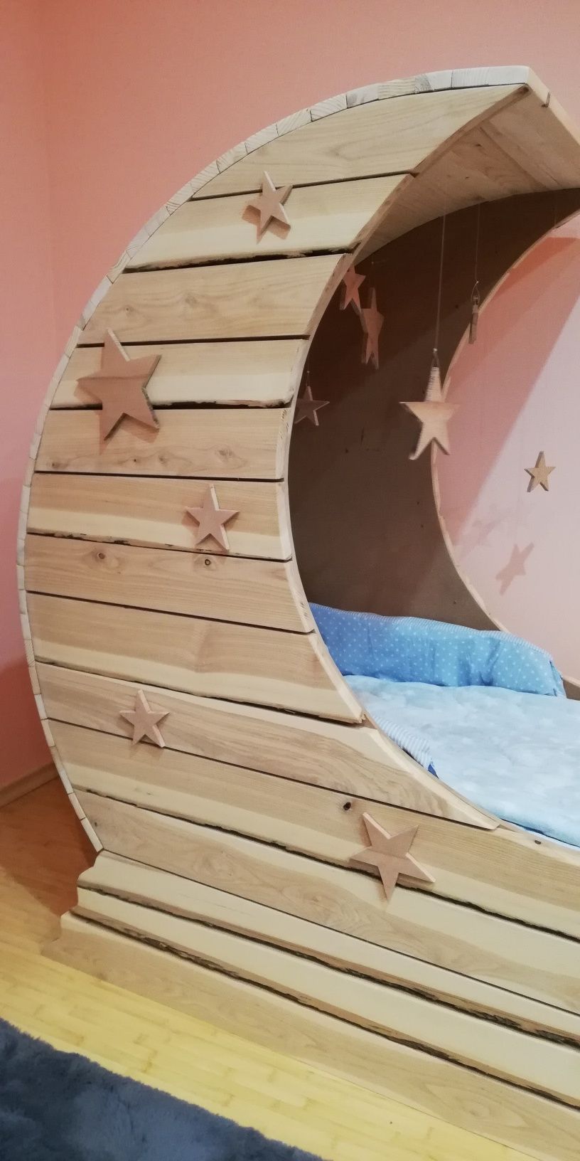 Pătuț - pat bebelusi, copii,  lemn masiv - forma semiluna
