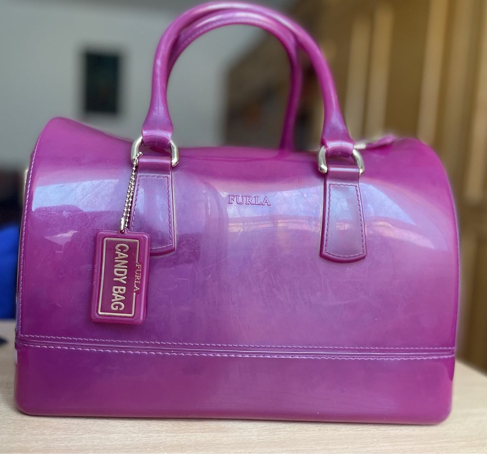 Geanta originala Furla Candy bag mov lacăt