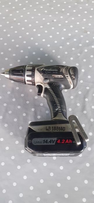 Autofiletanta Panasonic EY 7441 14,4 volti