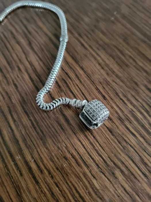 Оригинална гривна Pandora