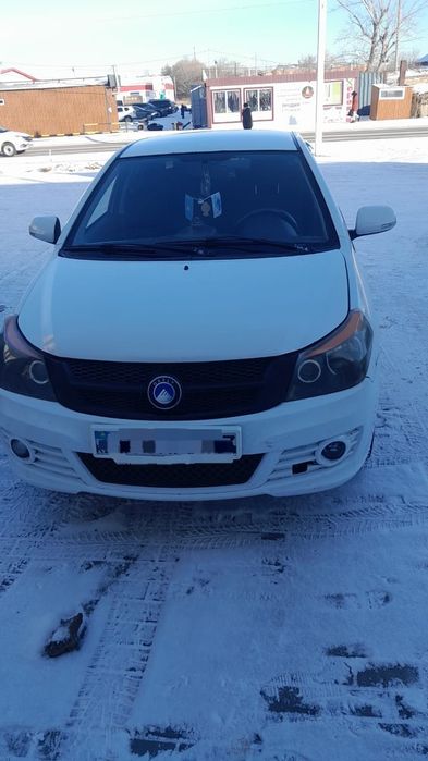 Продам авто, в хорошем состоянии все вопросы по телефону.