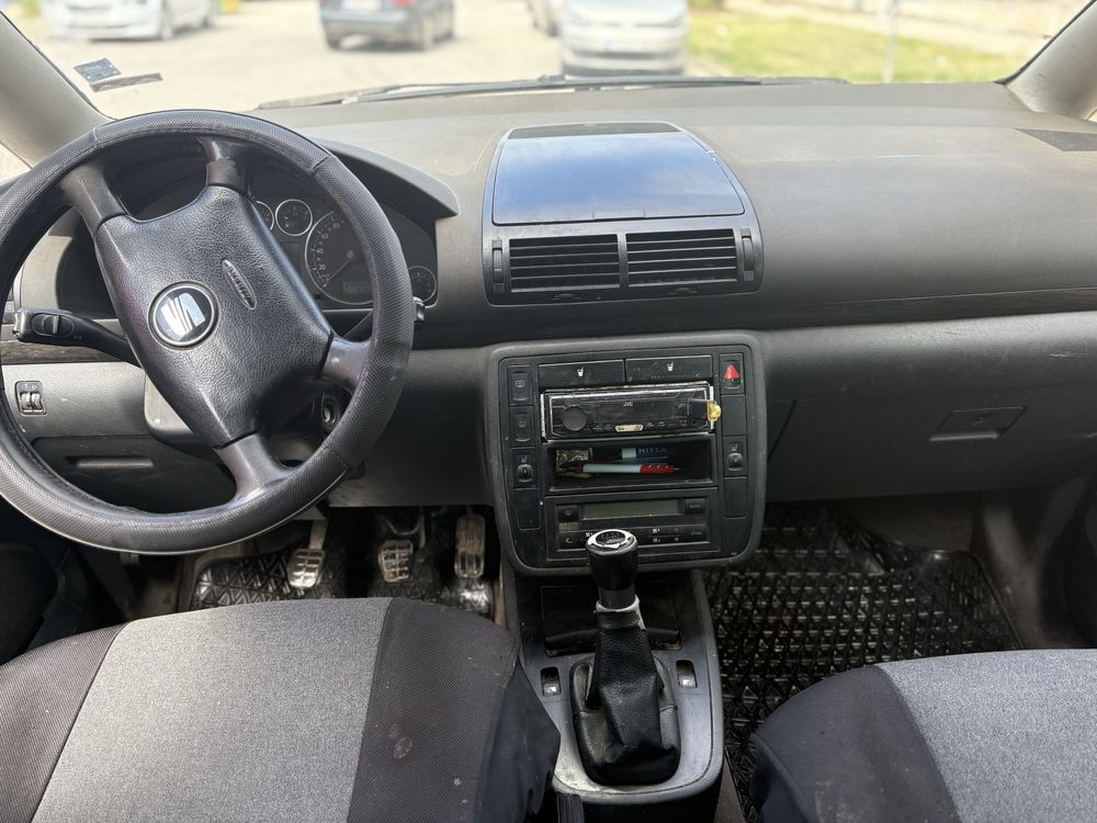 Seat alhambra 2004