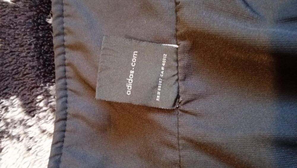 Bluza treining în stare perfecta