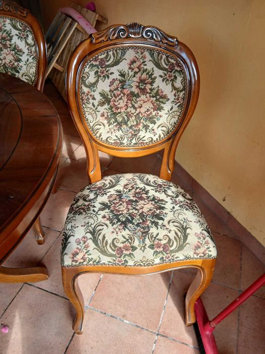 Mese cu Intarsie si 6 Scaune