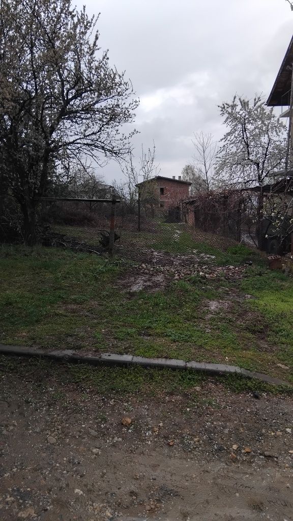 Продава се Парцел в с. Ресилово, Област Кюстендил - 740 кв.м за 57 €/кв.м - Снимка #1