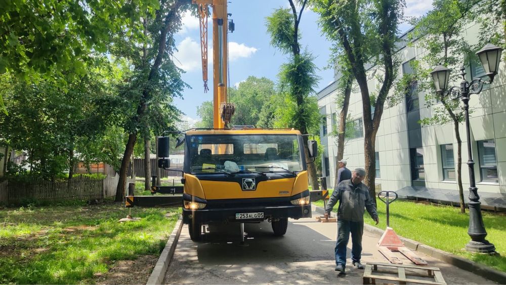 Услуги автокрана 25 тонн
