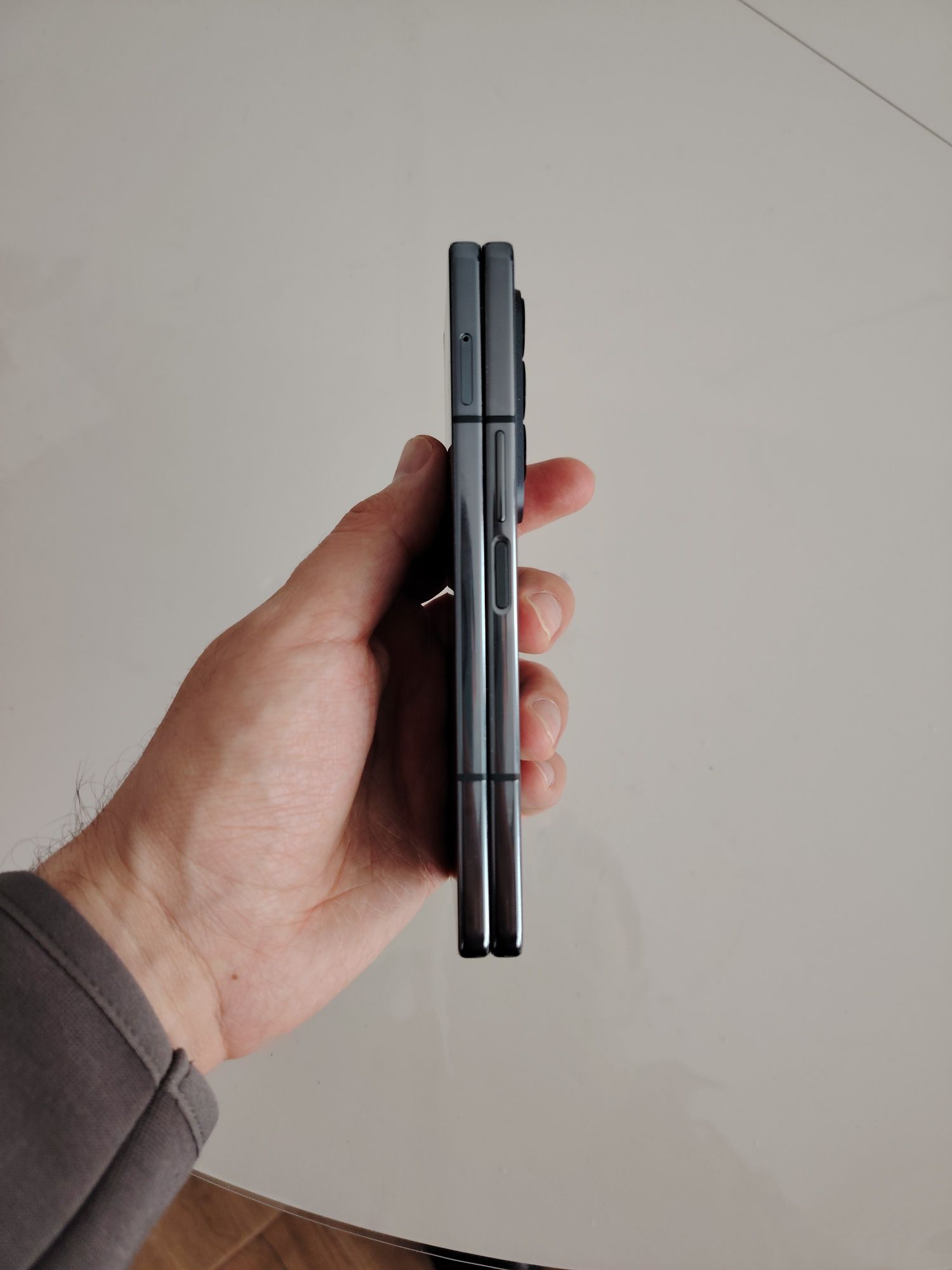 Samsung Galaxy Z Fold4