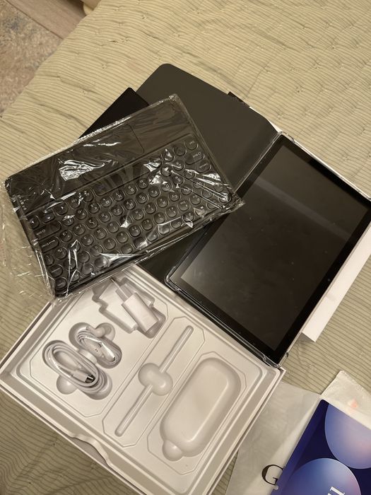 Планшет новый в коробке