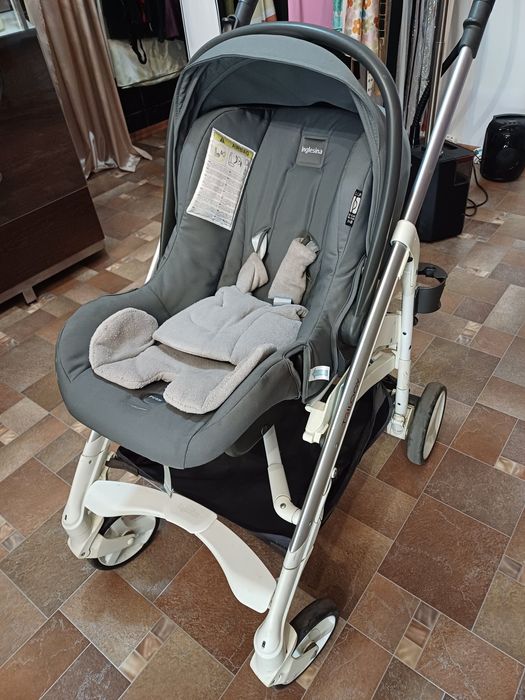 Set 3 in 1 , căruț , scoică și landou , ca nou