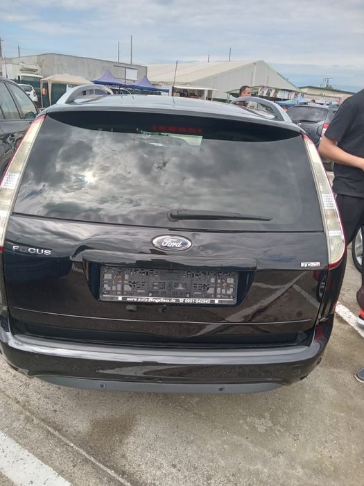 Vând Ford Focus 2