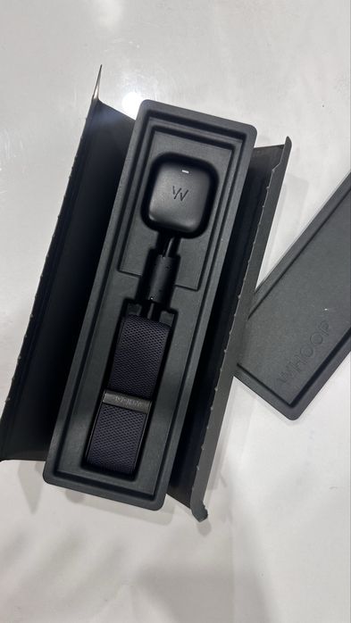 Часы спортивные whoop