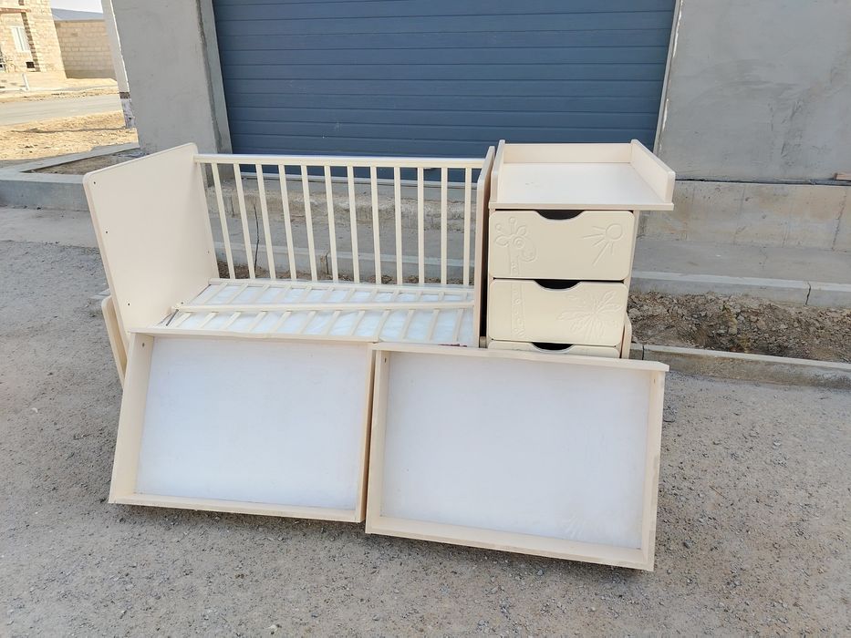 Отдам даром Манеж б/у с матрасем