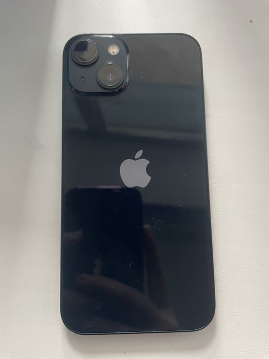 Iphone 13 в хорошем состоянии
