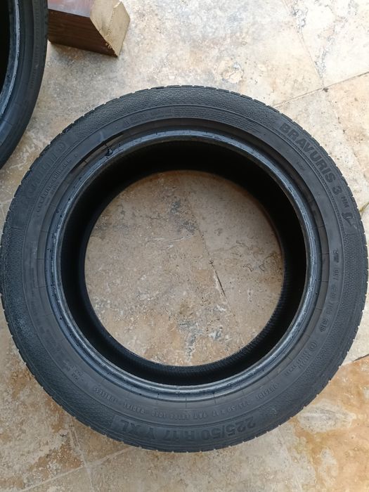 vw audiA4 vara,225 50 17 98y anvelope cauciucuri barum bravuris pneuri
