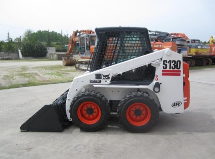 Аренда, услуги мини погрузчик Bobcat S130