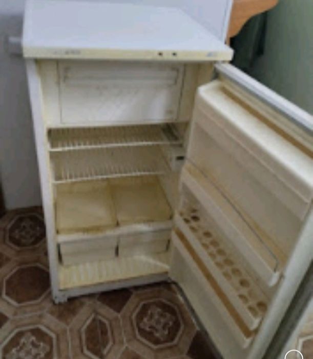 Отдам холодильник бесплатно