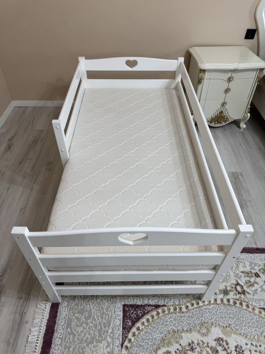 Продам, кровать детская