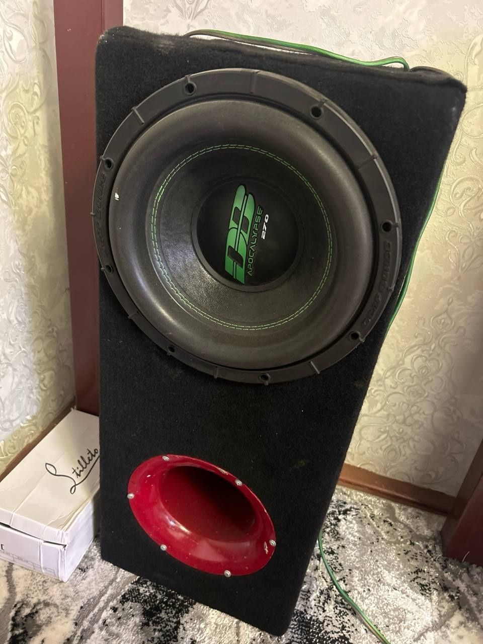 Сабвуфер+усилитель+кабель