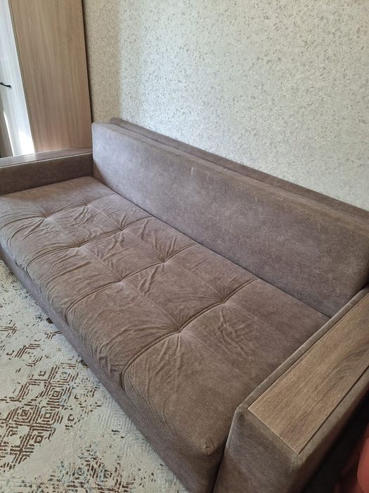 Продам диван в хорошем состоянии