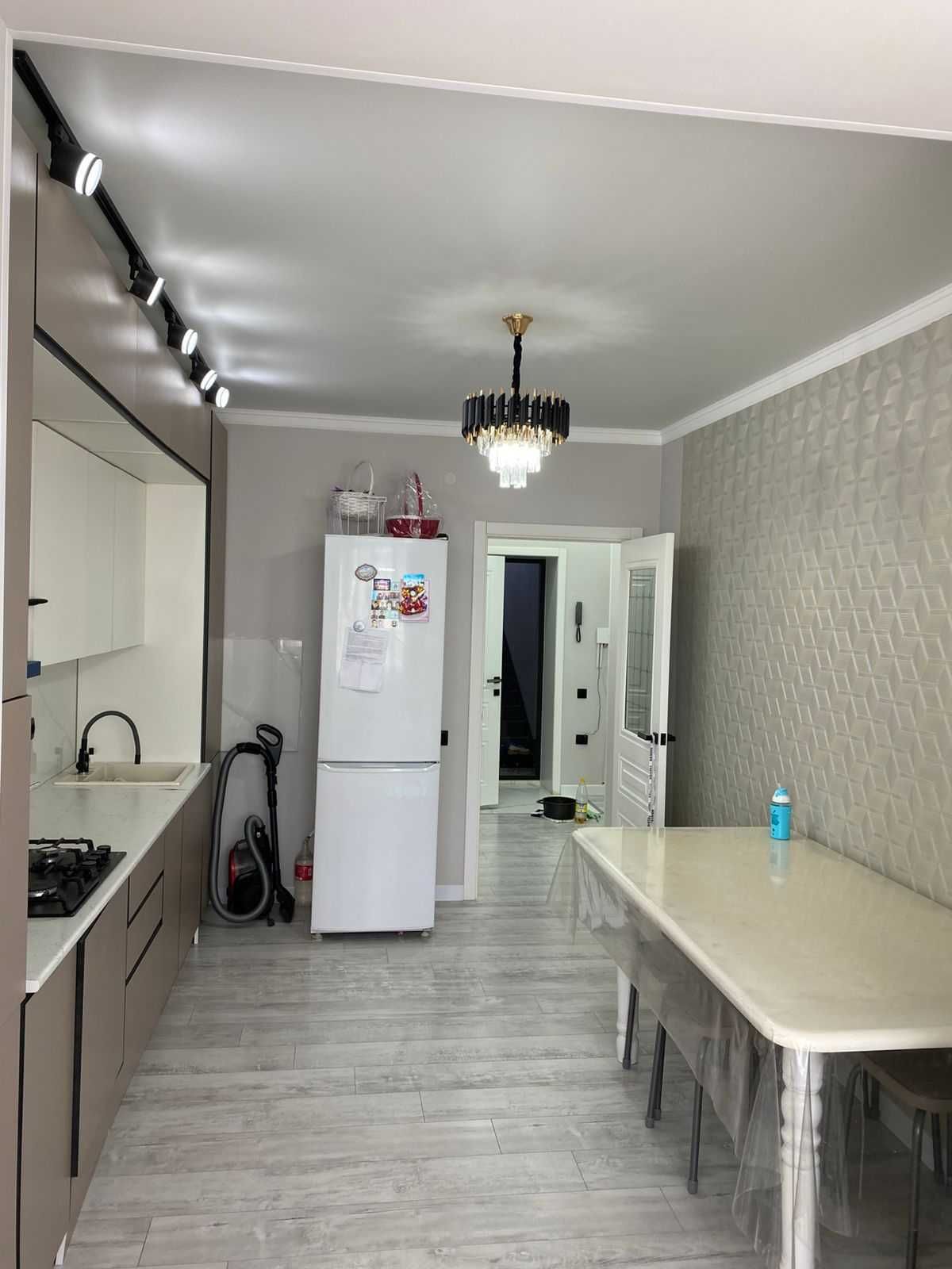 2-ком.кв. в 10 мкрне