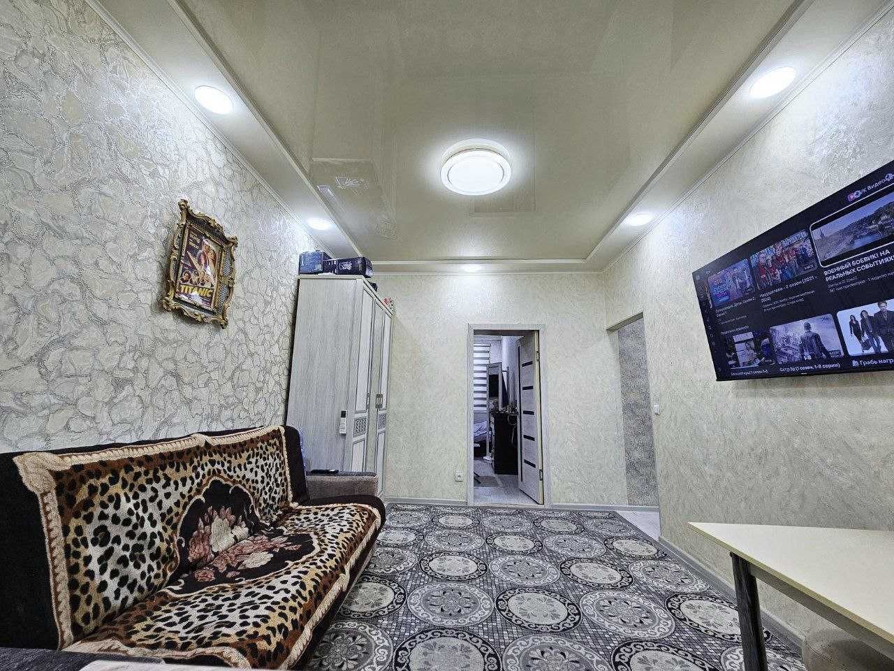 Продается 2-комнатная квартира 42м² на 3 квартале Чиланзар,метро Новза
