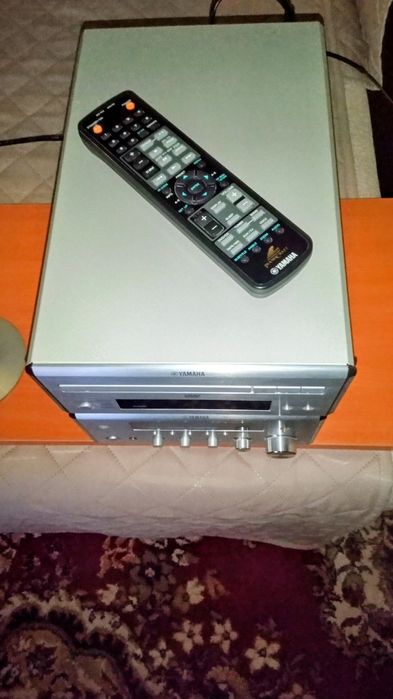 Sistem audio Yamaha RX e810/DVD e810