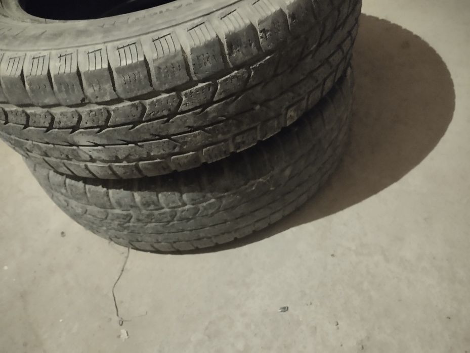 Продам шины,среднем состояний