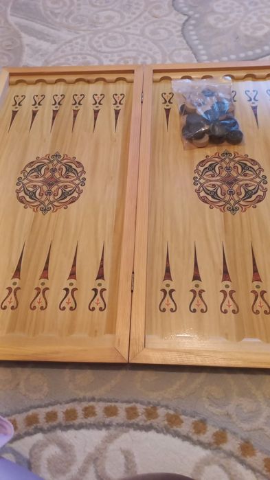 Нарды деревянные — идеальный подарок и отличный способ провести время