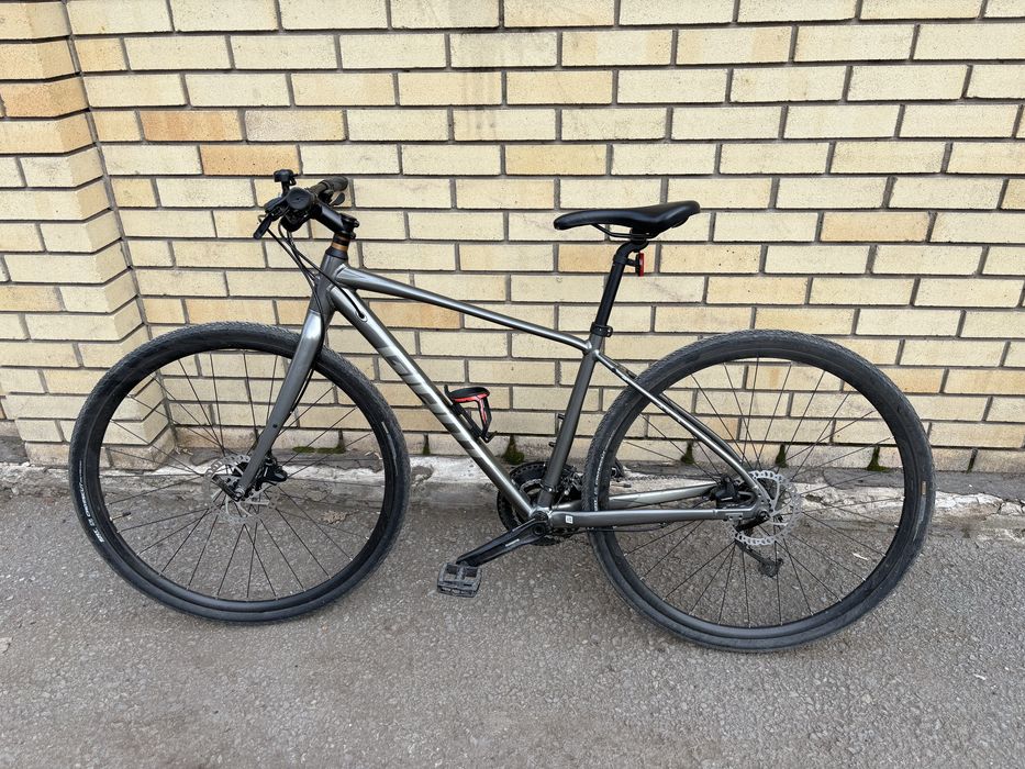 Велосипед GIANT _ESCAPE гревел, размер S