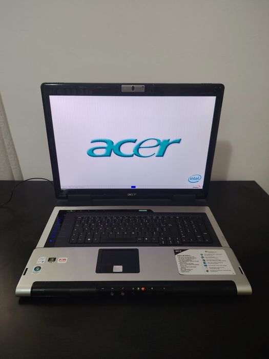 Foarte rar - Acer Aspire 9815 WKHi