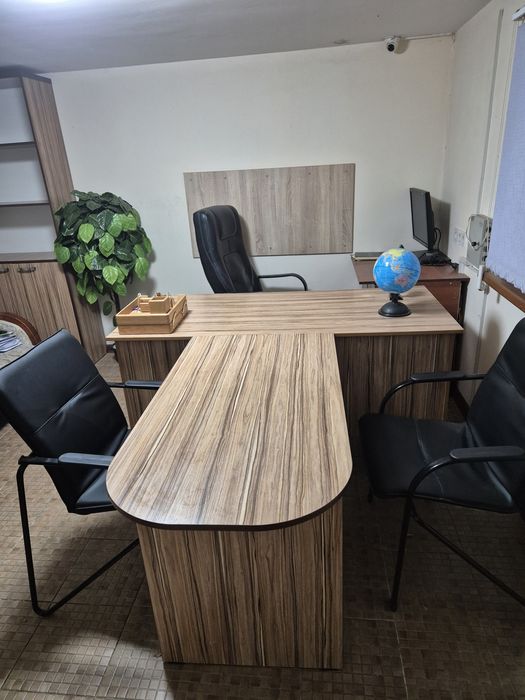 Стол рукоаодителя