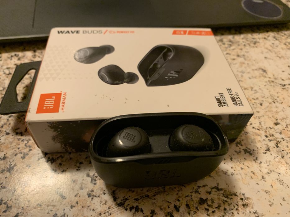 Casti bluetooth JBL Wave Buds